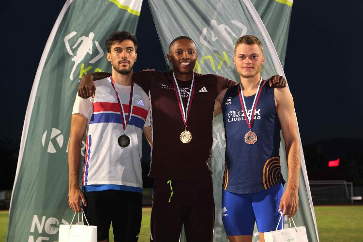 6175157619536 mednarodni miting novo mesto 2025 98 400 metrov člani.jpg-atletskimiting-nm.si